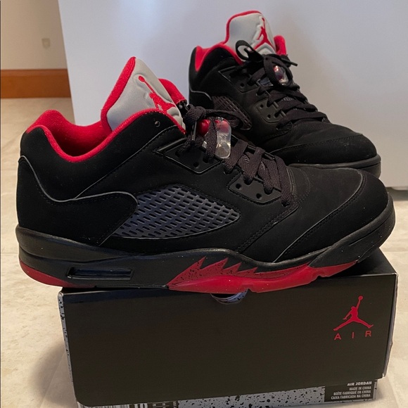 jordan retro 5 mens size 10